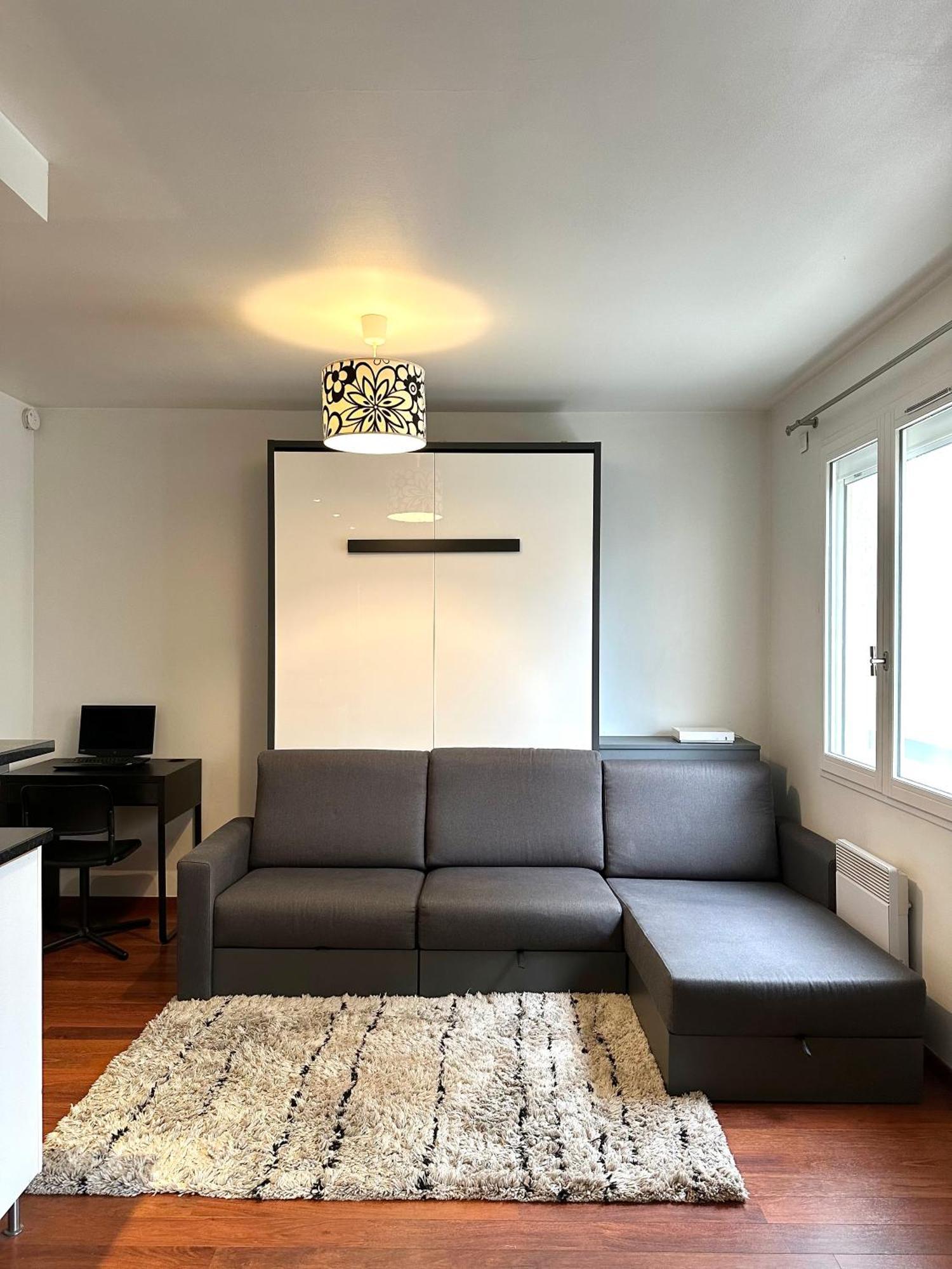 L'Athos - Appartement Equipe - Entre Paris Et Versailles - Haut Debit Garches Exterior photo